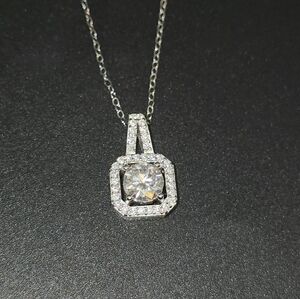 Dainty 2cttw moissanite necklace